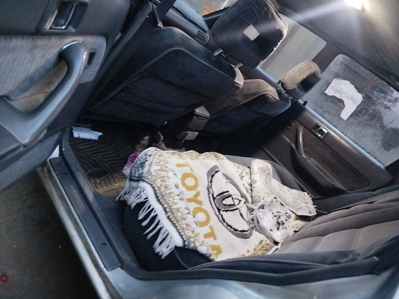 تويتا كامري موديل ١٩٩٠ اوتوماتيك محرك بلادي ٢٠٠٠ ابو جف تبريد وتدفئة كشنات هيتر نظام ايكو اقتصادي بدون ضرر سيارة نظيفة صدر طاير كير محرك كلشي شرط كهربائياته وكيوجه كلشي شغال ايباد بدون ضرر صبغ حزام خليجي سنوية مشروع وطني وجديد رقم كركوك كوبون بنزين موجود سعر ٣٨ ومجال عنوان كركوك شوراو ***********.........*********** كركوك, العراق
