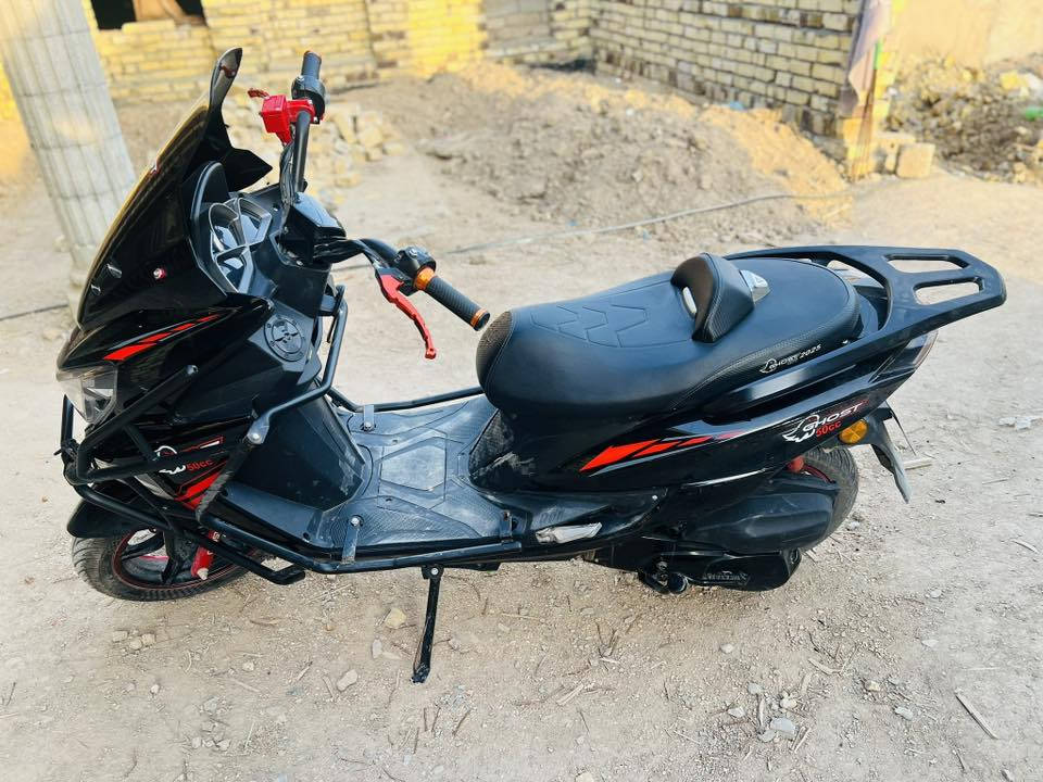 دراجه سكنس موديل ٢٥ نضيفه صاله ٣ تشهر من طالعه من وكيل مكاني الهاشميه سعر خاص هاذه رقمي واتساب ***********
