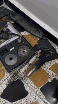 كلهم رايدهم ب 70الف 4وياله وتايرات وكلج امامي اصلي نقصه بس خرز ودبلات ...