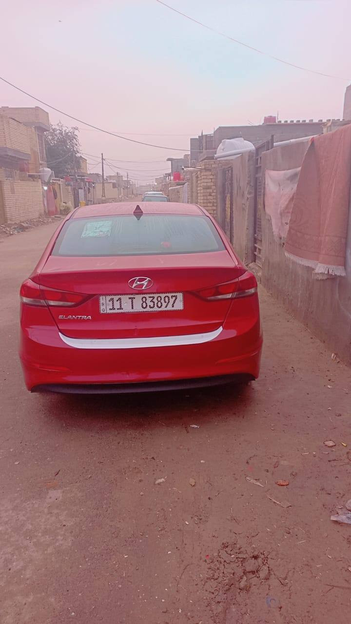 السلام عليكم ورحمه الله وبركاته
النترا موديل 2017

مكينه 2000 مكفولة 

سياره جاهزه 

حادث الجاملغ الأيمن فقط مصلح نفسه 

مكان بغداد مدينه الصدر 
السعر 130 وبيها مجال قليل
رقم الهاتف ***********
