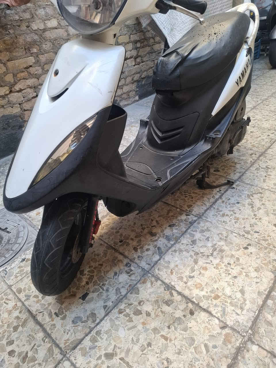 سلام عليكم ماكس عدله مكفوله من كلشي عله البلاد للبيع فقط سعر 600000 الف وبيه مجال قليل العنوان بغداد الكماليه ***********

