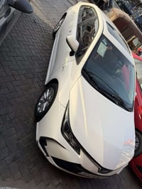 كورلا 2025 الشكل الخليجي هايبرد محرك 1800 فول موصفات عدا الكرسي مو كهر...