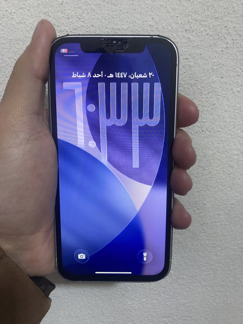 آيفون 12عادي
الذاكره 128 
بطاريه 100 
فيس ايدي شغال 
بيه هاي ضربه يم الكامره الاماميه مماثره  
السعر ١٦٠ 
***********
