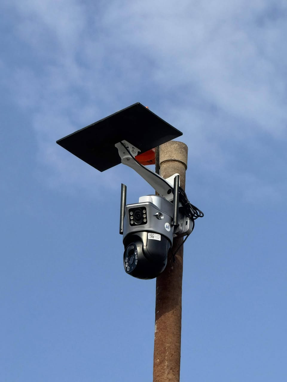 🔹تجهيز وتنصيب

🔹 كامرات سستم 4 (أربع كامرات وي جهاز تسجيل DVR)
🔹 كامرات متحركة واي فاي – تحكم كامل من الموبايل
🔹 كامرات شريحة (SIM) تشتغل على السيم كرت بدون نت أرضي

✅ تصوير واضح نهاري وليلي
✅ تسجيل مستمر وخزن على الهارد أو الميموري
✅ مشاهدة مباشرة من أي مكان
✅ أسعار مناسبة وكفالة على التنصيب

📍 العمل داخل الزوية والمناطق القريبة
📞 للاستفسار راسلنا عالخاص أو اتصل على الرقم:  ***********
