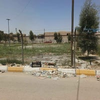 وبركاته قطعه 200 متر  في حي الخضراء   خامس قطعه عن السايدين  مال سدينا...