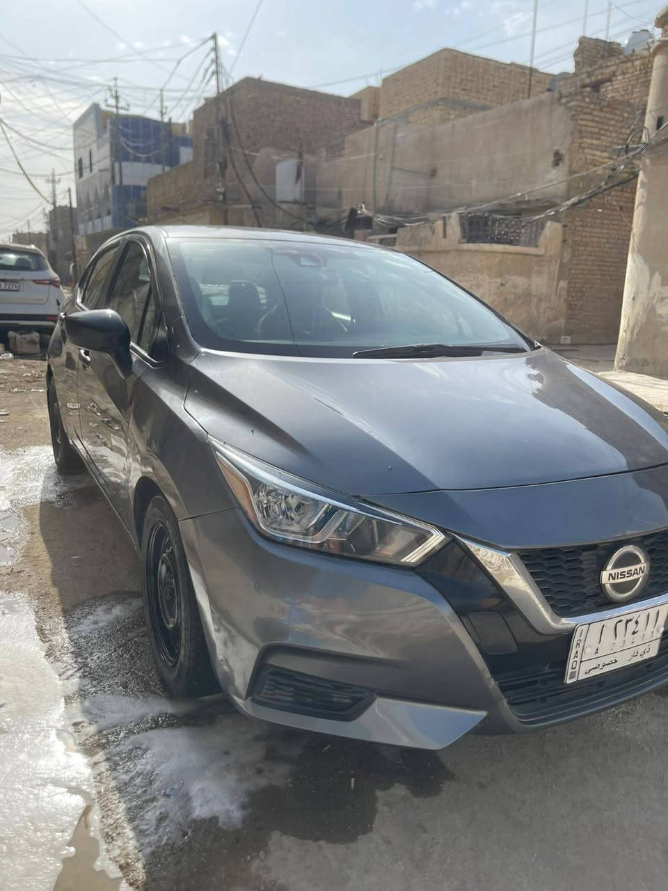 نيسان فيرسا موديل 2020 حره تحويل بصمه وشاشه وكامره وتحكمات  مكينه 1600 بيه تبديل 4 قطع مكانه   الناصريه سعرها 85 وبيه مجال للاستفسار ***********
