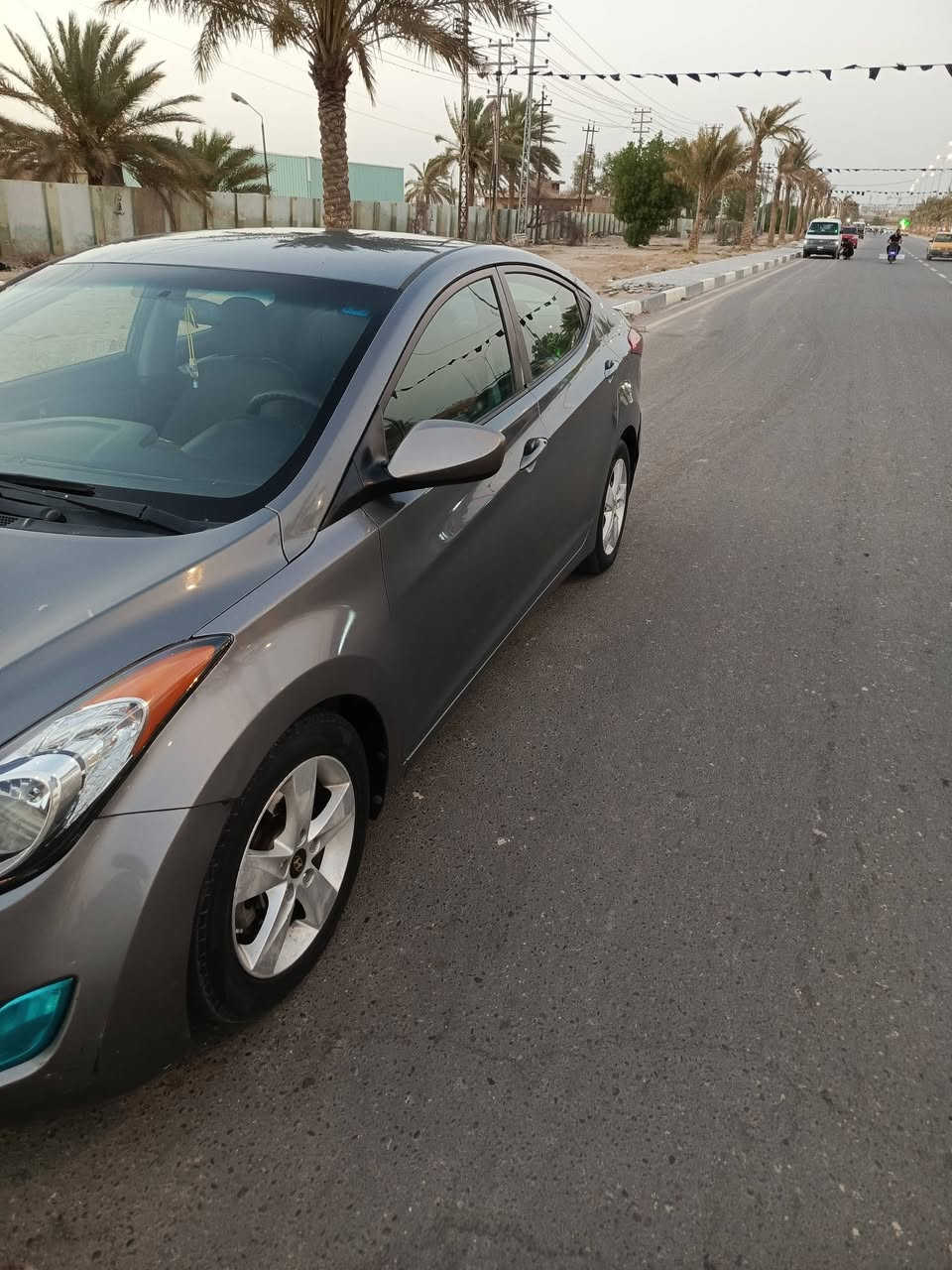 السلام عليكم النتره 2013 بغداد بسمي بيها جاملغ تبديل وارد امريكي سياره جاهزه مكينه 1800 لا تنقص ولا تبخر كير مكفول حداديه جديده تخم تاير مكان كربلاء ***********السعر 105 وبيها مجال والله يسهل على الجميع
