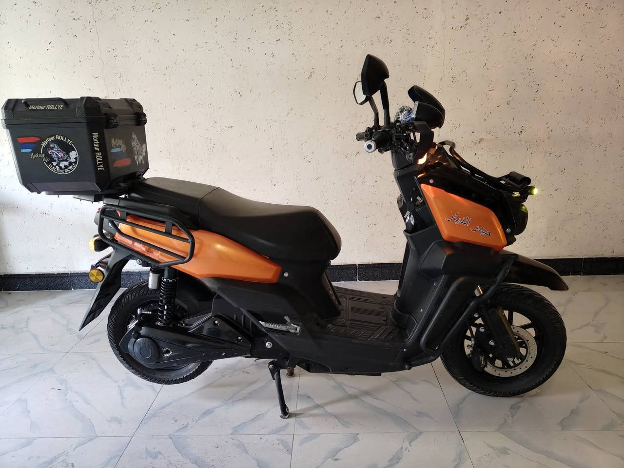 للبيع دراجه شحن 6 باتري نضافه فول بصمه تشغيل عن بعد جهاز إنذار مانع للسرقه السعر 825
***********
***********
