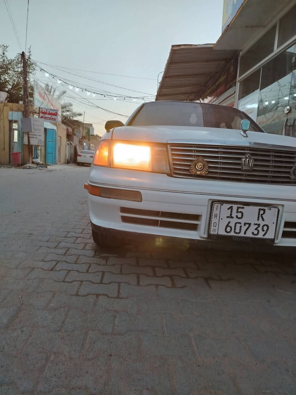 سياره بطة رقم انكليزي بسمي كفالة للبيع مكان نجف *********** سعر ٤٥ بي مجال
