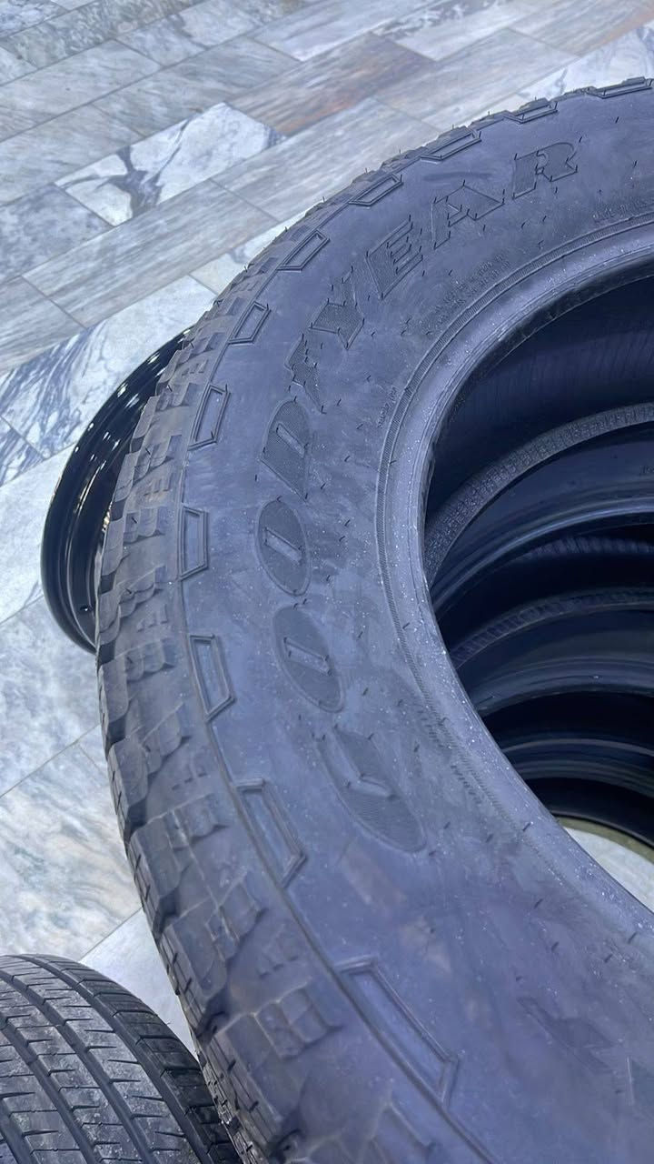 السلام عليكم اطار كودير 275 60 20
متوفره
احمد ورمزي مجمع المشن
***********
