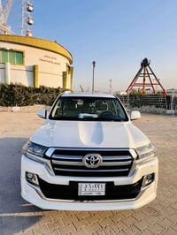 لاندكروز • ٢٠١٩ • ٩٣ ألف