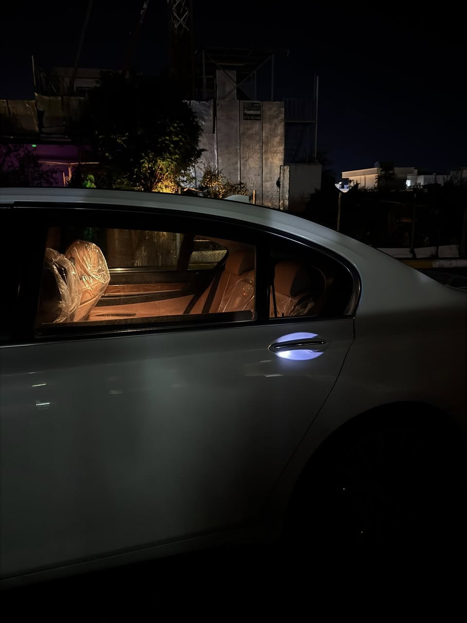 Bmw 740 Li 2011 V6
بۆ فرۆشتن 
ساغ ساغ
فول فول 
سەیارەکە لارجە 
پێش و پشت حاسە 
٥ پەردە 
٤ ویلی multi-spoke alloy light 
٤ تایەی تازە 
سلاید گەورە 
شاشە گەورە
کوشن سارد و گەرم 
سەیارەکە مواسەفاتی زۆرە 
پشت و پێش کاپسە 
٤ پارچەی بۆیاخ لەسەر ساخی 
دەعم و چاڵ و چۆڵی نیە


**إذا كنت صاحب هذا الإعلان وتريد حذفه لأي سبب، رجاءا أرسل رسالة إلى الدعم الفني**