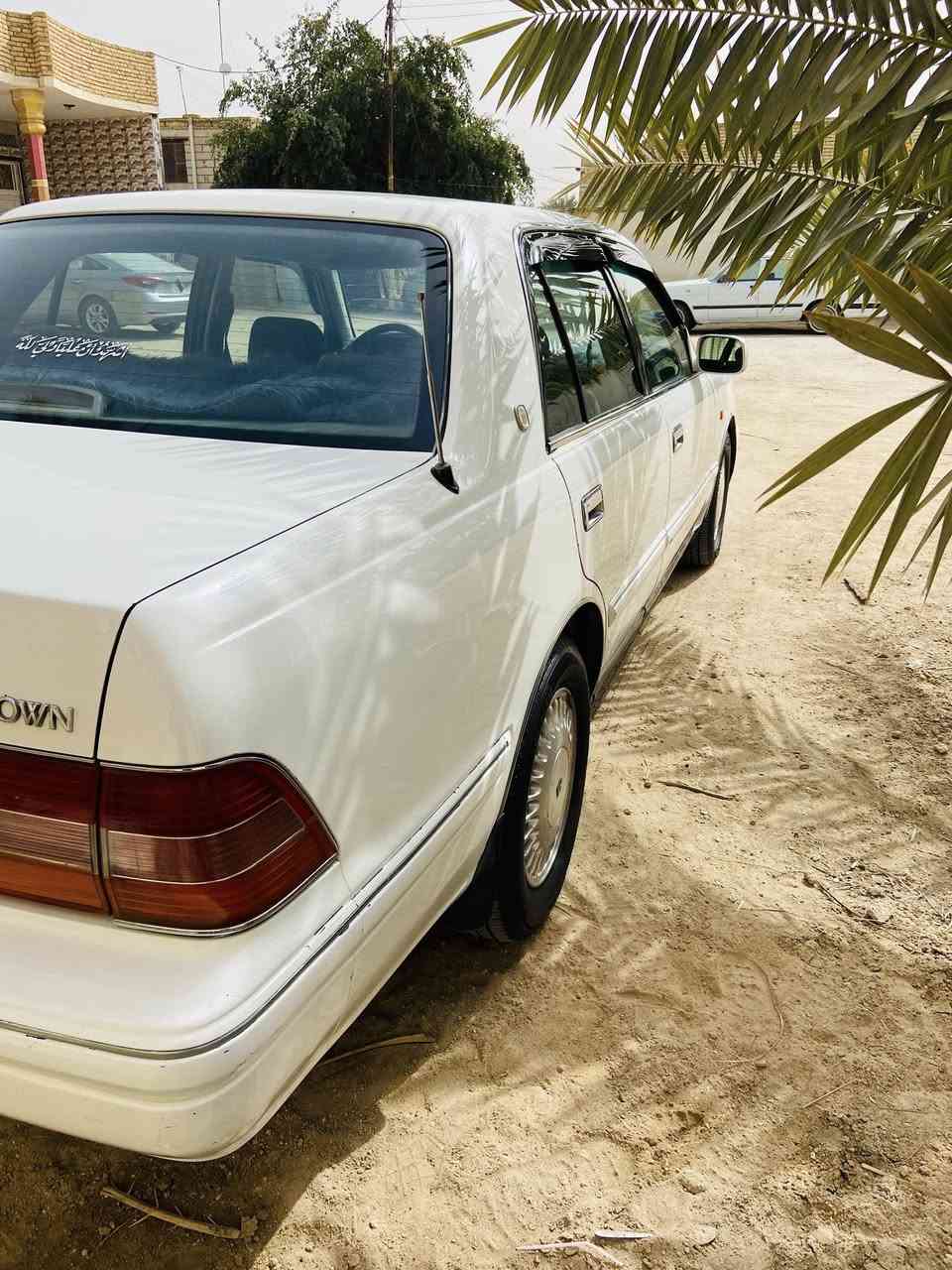 السلام عليكم راس الثور ايسر بلاد موديل 98 رقم انبار انكليزي  سنوية ل29 بأسمنه سياره نضيفه حيل كير محرك كهربائيات كله كفاله حته تحكم بالمرايات الجانبيه شغال تبريد ثلج بيه مدكر ايمن والمدكر الايسر الخلفي صبغ والباقي كفاله حته من الشخط الشواصي كفاله وقواعد الدبل مامفطوره شرط 
 السعر 115 وبيه مجال مكان السياره سوق الشيوخ  

***********
