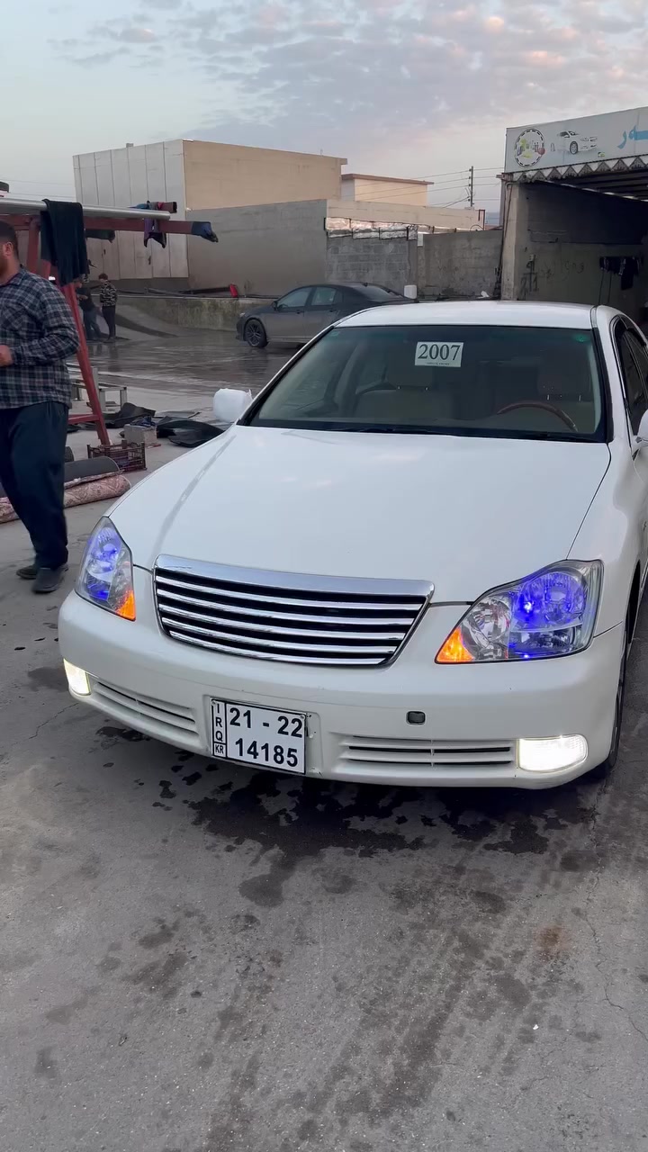 سەرەتا بەناوی خوای گەورە ومیهرەبان🤍
تویتا کڕاون شاهینە براوه‌ ناوزاردی ٢ دوگمه‌
كامێرا
ناوزارد 
ناو پاكه ت 📦
١٨٢ بي دوكه ل 
كامل جايز 
٢٠٠٦ 
باسمه‌ راساسی 
له ساخيك جوانتر
ئاوینە کارەبا 
سوکان کارەبا
کوشن کارەبا
تەبرید ساردو گەرم بەشەرت
تەقەو ڕەقەی بەشەرت
کامل جائیز  
بريك به ستراوه
٤تایەو ویلی لۆکی لەژیرایە
بێ چالو شوخت 
سەقفی شوشەیە
لاشەی شوشەیە
هەمووو گیانی بەشەرت سحری٥٢محامەلەیەکی برايانه  
بێ ماسروف  ده‌حمو لێدرووی به‌شه‌رت 
كاڤه‌رگۆراوی به‌شه‌رت 
***********
بۆپەیوەندی
شوێن رانیه
