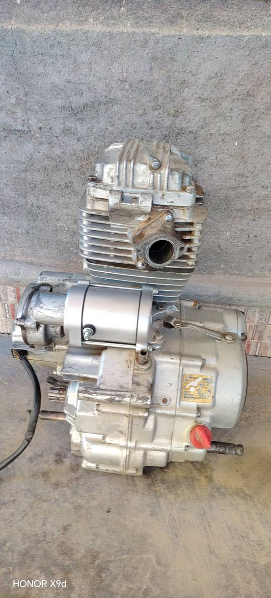 ياالله مكينة دايوان مال ستوتة موديل. 22 مشتقلهة جديد كرنك وبوشة وبستم وسلف شرط كلة ختم وكالة افحص وين ميعجبك السعر 150وبي مجال المكان الكرمة الكناطر الشراي يتصل مامتواجد عل نت ***********)
