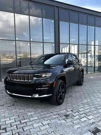 جراند تشيروكي لاريدو • ٢٠٢٤ • وارد أمريكي