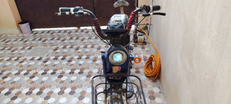 السلام عليكم ورحمة الله وبركاتة دراجة شحن للبيع موديل 25 مكان ديالى الجسر الغالبية السعر175🔒 اسعار مناسبة جدا بس بيع موجود اي استفسار علة هذا الرقم ***********
