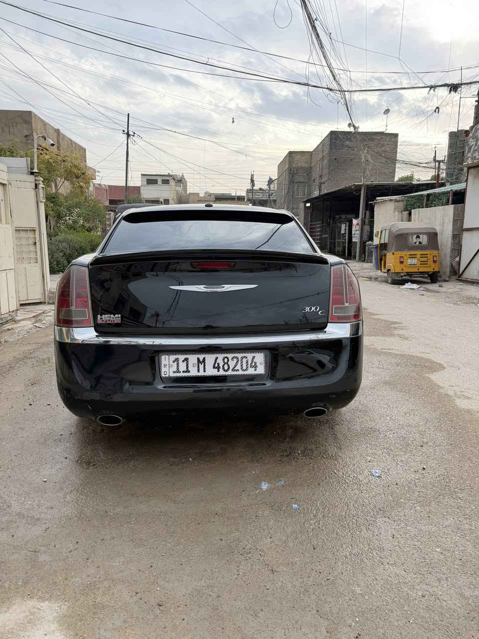 السلام عليكم اوباما 2013 هيمي 8سلندر 5700 حادثها جاملغ وبنيد سياره كامله تخم تار جديد صدر جديد شاشه كار بلي +بوليش وطبقه حمايه نامو سيراميك  
مرفقات صور الحادث مع السونار 
السياره باسمي هزه جديده رقم جديدسنويه جديده مكان السياره البياع الشرطه الرابعه ***********
السعر150$
