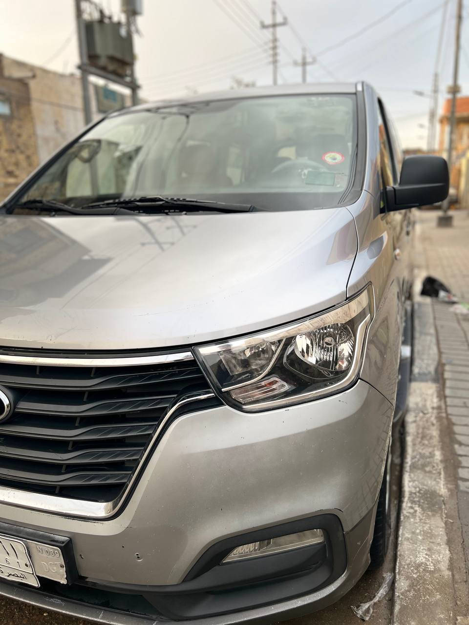 للبيع استاركس دبلو موديل (2019) اوتماتيك گاز  ملكي اصل جديده كفاله عامه بدي بدون صبغ ولا بارد  ولا تبديل  المحرك كفاله لاتبخير ولاتنقيص كفاله عامه تحمل الرقم بصره بسمي السعر (295) ورقه الاتصال على الرقم (***********) مكان السياره بصره
