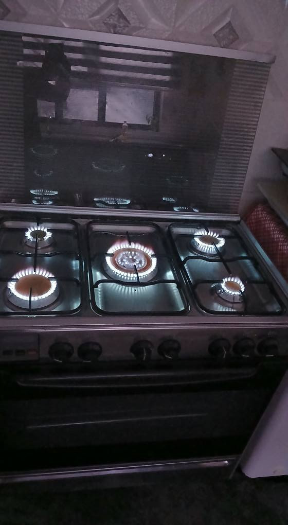 عشتار ميسري ....200هه زار ...سليماني
*********** السليمانية, العراق
