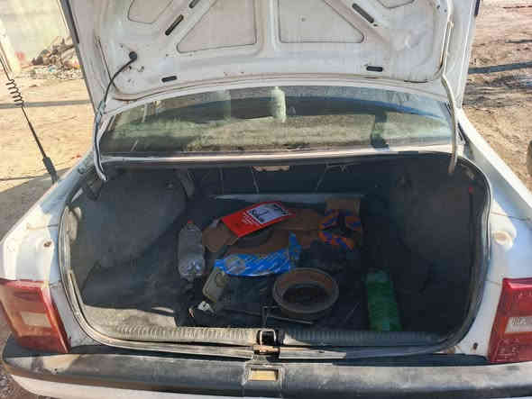 سلام عليكم فكترا 16موديل 92رقم الماني شعري موجود سياره مال جناي كابون موجود ***********
