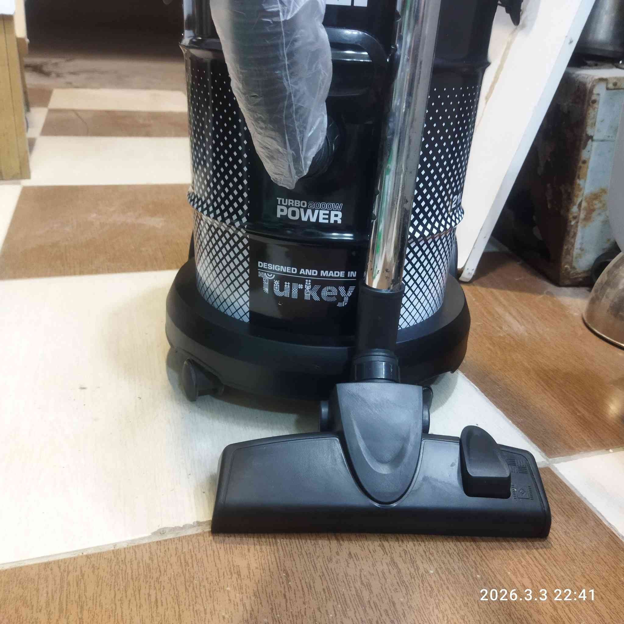 مكنسه كهربائيه ماركه FAKir تركيا الصنع نضافه كما موضح بالصورة حجم 21لتر ماطور كبير 2000W بشرط الشغل والسحب السعر 50 مع التوصيل داخل اربيل فقط حسب المناطق


**إذا كنت صاحب هذا الإعلان وتريد حذفه لأي سبب، رجاءا أرسل رسالة إلى الدعم الفني**