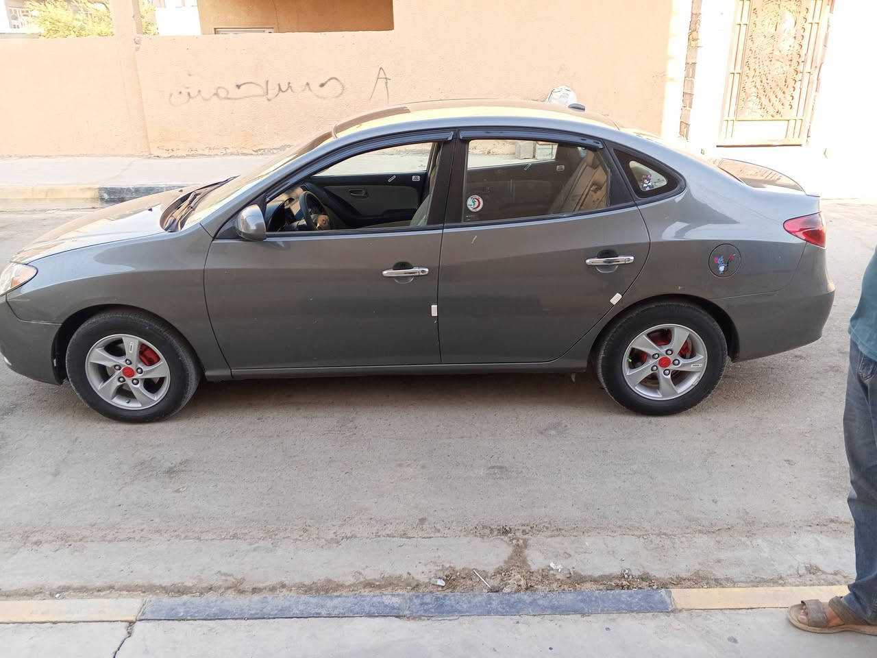 سلام عليكم الانتره 2008 بسمي تحويل ثاني يوم وارد امريكي كير مكينه خير من الله لسعر 93 وبيهه مجال
***********
***********
