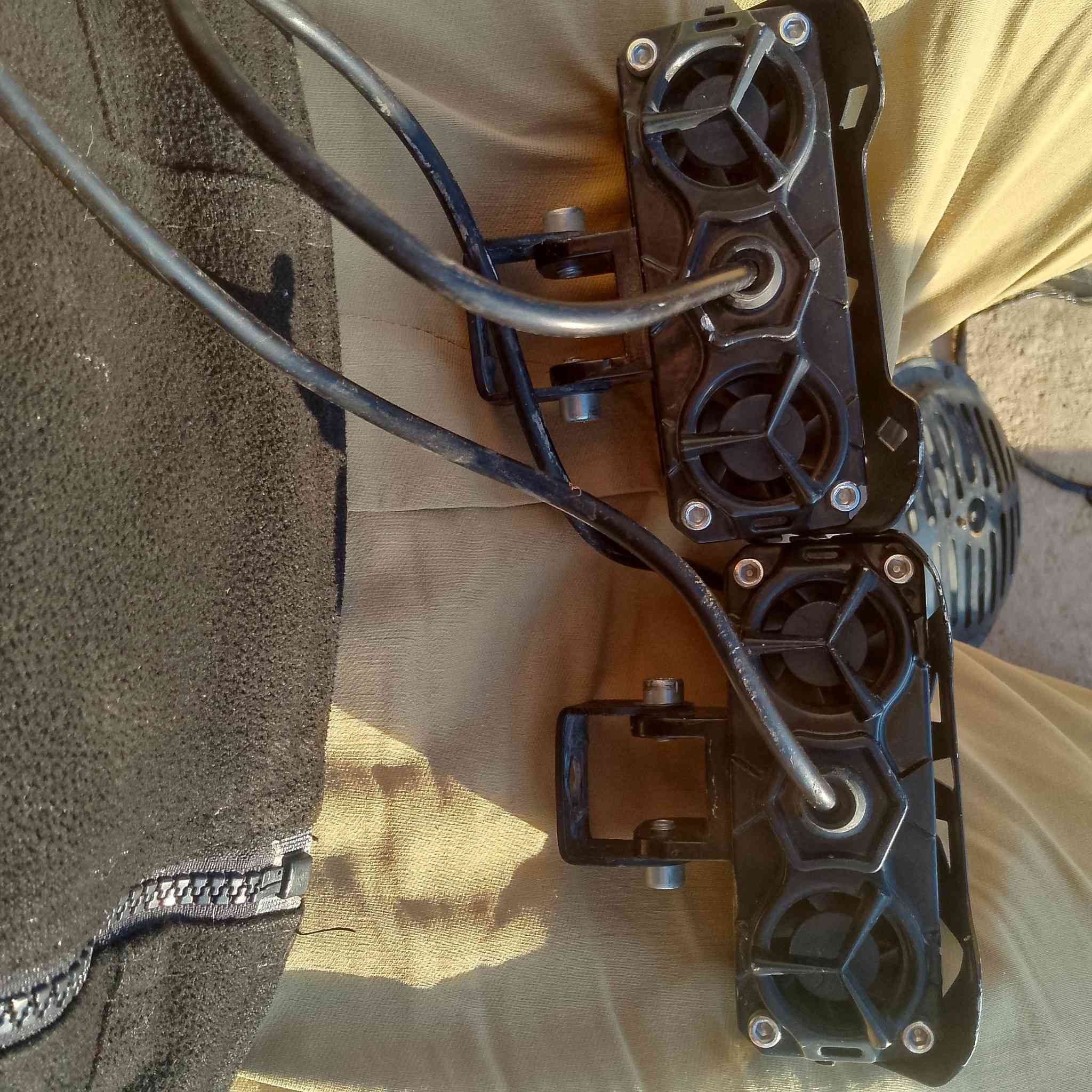 كشافات اصليه انتهت بنكه لبيع وهرنات بوش درجه اولى وهاذه رقمي ***********
