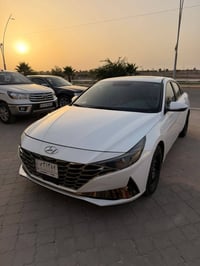 سعر مناسب جدا ..  هيونداي النترا 2023 رقم بغداد لون أبيض مال اقصاد بعد...
