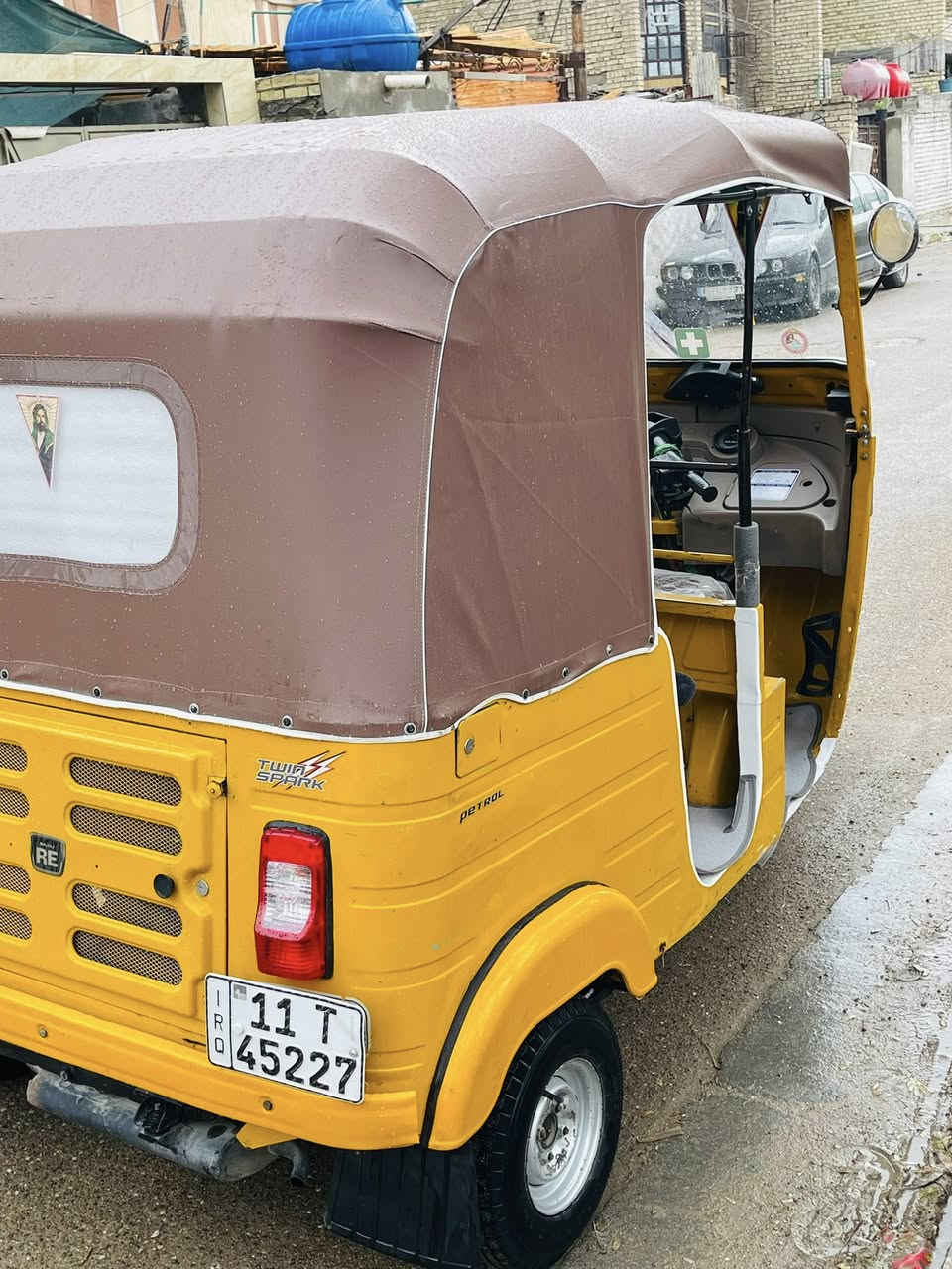 السلام عليكم
تكتك للبيع موديل 2020 شهر ١١  رقم وسنويه تحويل مباشر 

تكتك مكفوله كفاله عامه بيهه بس بارد موضح بصور 

خير من الله جديده  قطره خياس مابيهه حته الدوس بلاديه

مكاني بغداد الكماليه نهاية شارع الاصفر ***********
