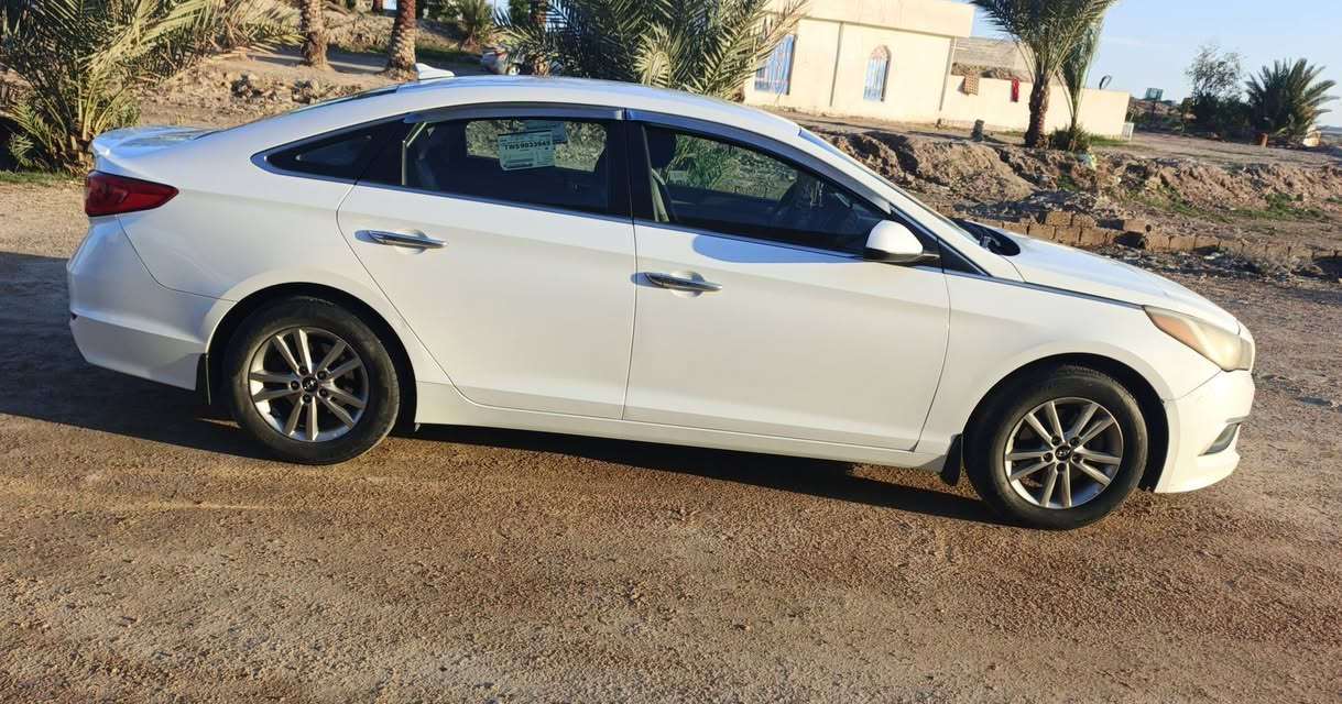 سوناتا للبيع
مكفوله من الضربه 
وارد امريكي 
موديل 2017
السعر خاص 
‏‪***********‬‏
