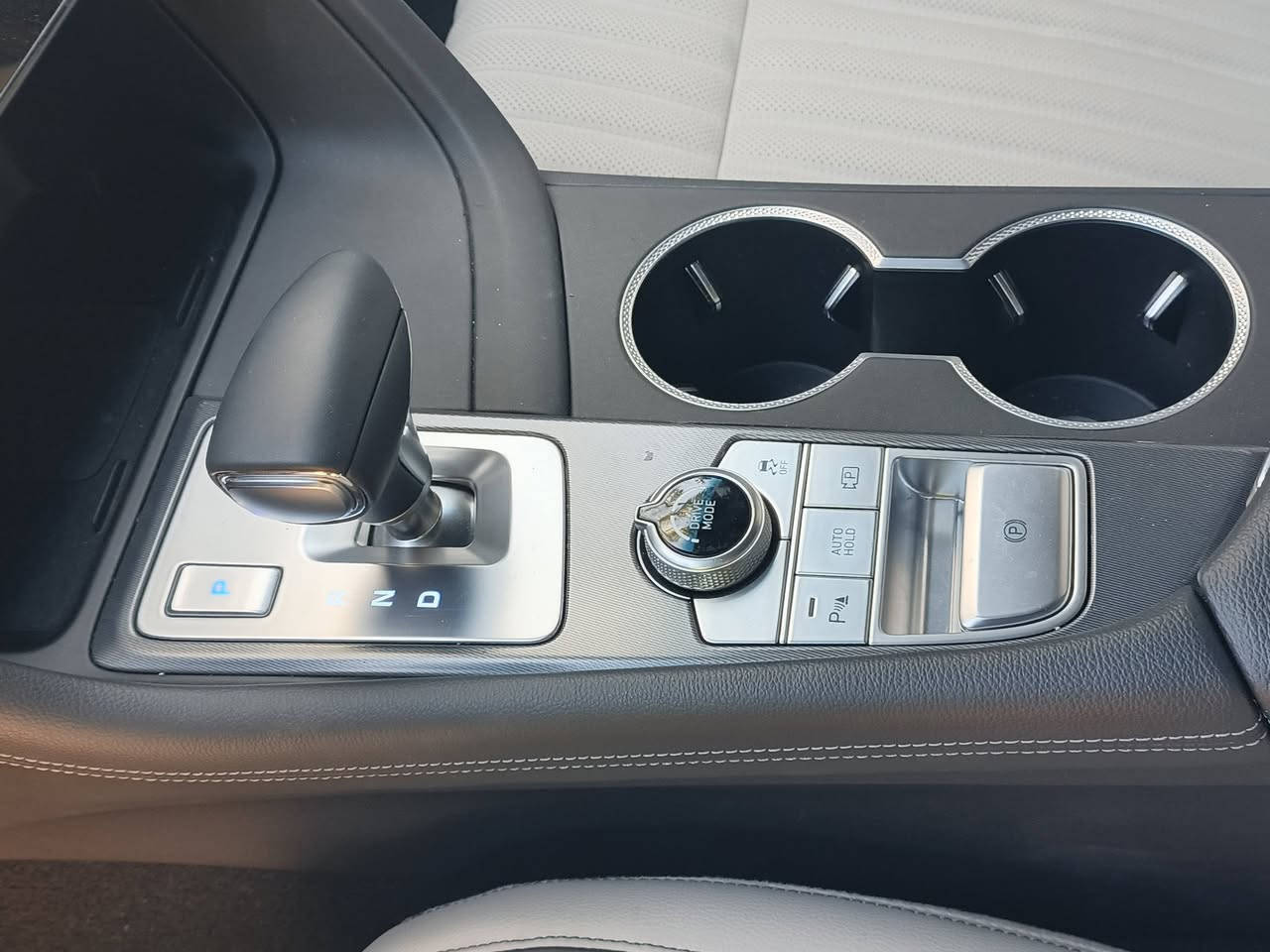 جي 70 
،🚗السياره: فول مواصفات 
🚗السياره: حادث فقط شباك 
🚗السياره :محرك 6 سلندر 
🚗السياره :رقم شهداء بصره 
صوره: الحدث بل منشور
السعر 265$ 
kmtg54se8ru139381
هذه رقم شاصي ,,👆👆👆👆👆
الاتصال: ***********
