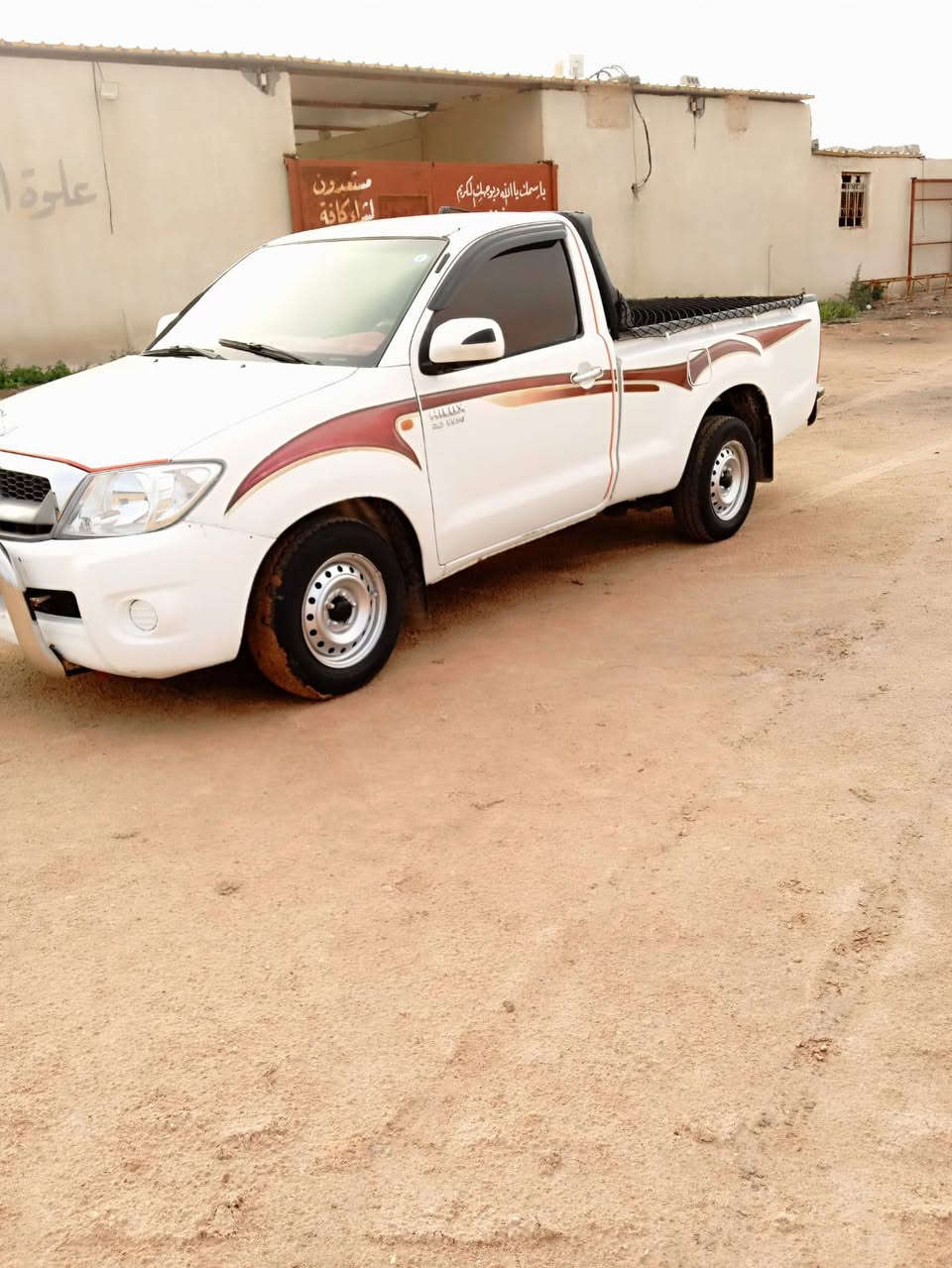 فلاونز البيع موديل 2006 محرك جديد حداديه وتايرات جديد رقم ذي قار نكليزي سعره شده وبيها مجال سياره مكفوله من ضربه وتبديل شراي يتصل ***********.مكلف بنشر
