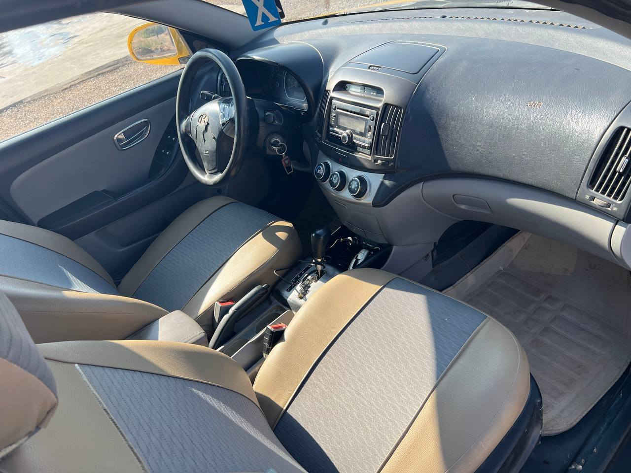 للبيع او المراوس حسب القناعة
النترا 2010 امريكي سنويه ل 28 
السعر 90 
باقي التفاصيل اتصل ***********
الرقم بيه واتساب
