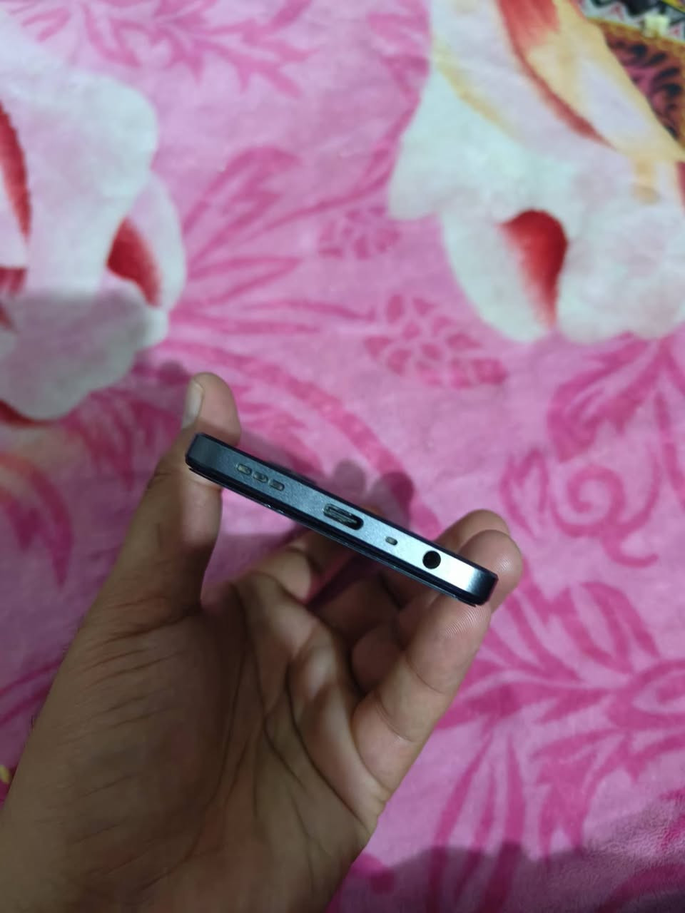 اوبو A78
ذاكرة 256 بطارية 5 الاف شحن سريع 
صوت ستيريو سماعاتين كامراته كلش حلوه شاشه سوبر بصمه مدمجة بل شاشه 
جهاز كلش نضيف مامفتوح ولا بي عطل 
مكاني الناصرية مركز السعر 185 الف


**إذا كنت صاحب هذا الإعلان وتريد حذفه لأي سبب، رجاءا أرسل رسالة إلى الدعم الفني**