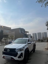 تۆیۆتا مەرزیە(TRD) 38000 هەزار ڕۆشتووە هیچی پێوە نیە تایەی تازەیە  ڕەق...