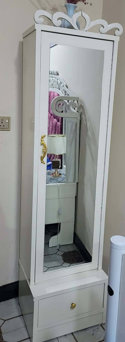 غرفة صاج تفصال تصميم تركي اني مسويتها عند نجار بيضة الله شاهد صارت علية ثلاثة ملايين الا نظيفة مكان بغداد شرطه الخامسه شارع المدارس ريدها بمليون ونص وبيها مجال لشراي


**إذا كنت صاحب هذا الإعلان وتريد حذفه لأي سبب، رجاءا أرسل رسالة إلى الدعم الفني**