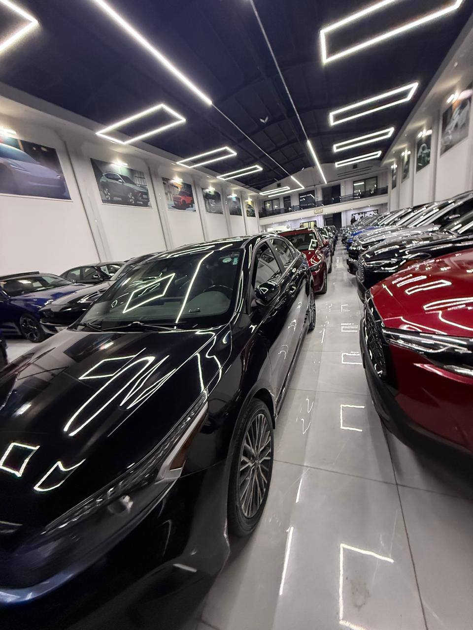 السلام عليكم 
للبيع كيا فورتي جيتيلاين اسود 2023 
محرك 20 دوش
ماشي 53الف ميل 
سياره جملغ الخلفي سبغ وحافة الباب بدون دواخل و بدون ارباك شرط
بچم كبس بشرط 
صوره موجوده داخل منشور 
سياره بدون تبديل و كلير أمريكي شرط 
سياره بدون شخوط و رصعات و بقصات 
سياره بدون رقم ترقيم شمالي فقط 
تكلفة رقم 11 ورقه 
ملاحظة صوار حادث موجوده في المنشور 

السعر 140 ورقه ومجال 
اي استفسار عن سيارة خاص مفتوح 
اخوكم شلال كوردى 
*********** واتساب فقط
عنوان أربيل معارض السيارات أربيل, العراق
