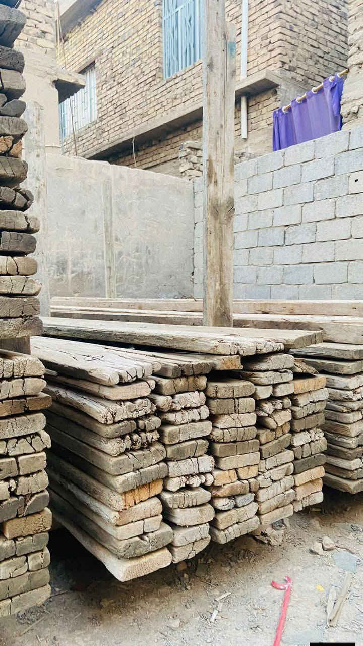 سلام عليكم قالب خشب للبيع العدد 11 مكعب إله ربع سعر مناسب كلش 3250 بي مجال الطيبين العنوان بابل الرقم
***********
