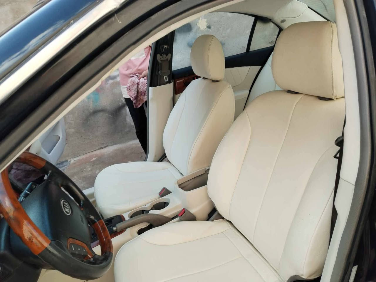 تحديث غرفه كامله لسياره كيا اوبتيما مع سستم صاج ملكي طباعه مائيه من قبل دوشمه ابو  حسين الصرايفي العنوان كوت شارع النفط موبايل ***********........***********
