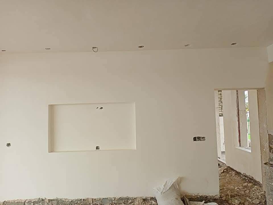 عملنه لبخ جص وابياض ***********
