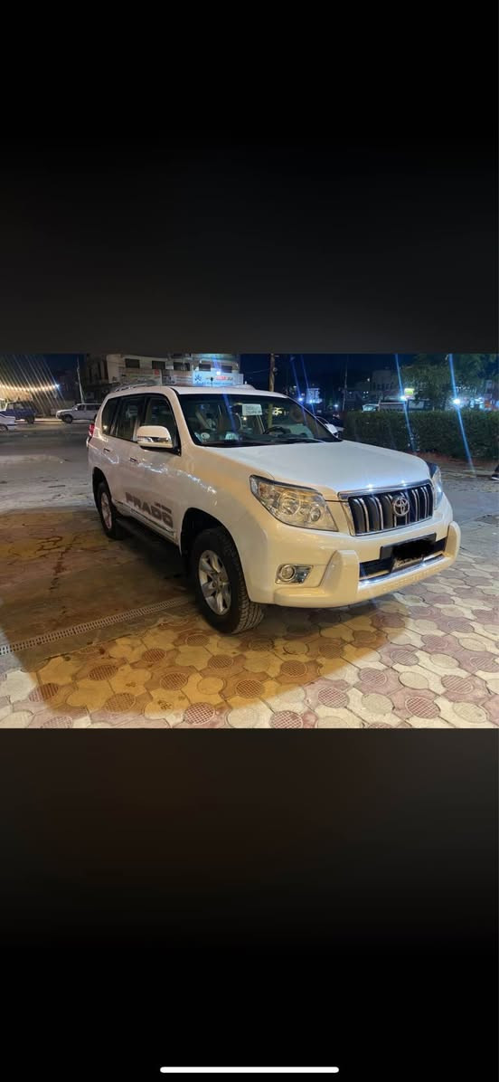 السلام عليكم برادو ٢٠١٢ كويتي مكفول 
رقم بغداد مميز 
ماشية ١٦٠
ستة سلندر ٦
فتحة سقف سلايت 
دبل تانكي 
هوك خلفي 
تشغيل عن بعد 
بصمة ابواب وتشغيل 
سبعة راكب 
ثلاث قطع تبريد مركزي 
دشبول صاج 
سبير تعليك 
جام اوتو 
السعرة ٢٩٠ وبيهة مجال
العنوان زيونة تقاطع ملعب الشعب 
***********
*********** بغداد, العراق
