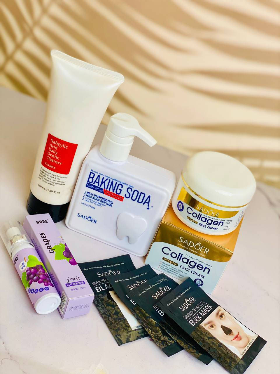 ✨🎀 عرض العناية المتكامل 🎀✨

باكج يهتم ببشرتج ونظافتج الشخصية بكل شي تحتاجينه 💕

يشمل العرض:

🧴 كريم سادور ترطيب
يرطب البشرة بعمق ويخليها ناعمة ومشرقة ✨

🪥 معجون أسنان
تنظيف عميق وانتعاش يدوم طول اليوم 😁

🫧 غسول كوزركس
ينظف البشرة بلطف ويقلل الدهون والشوائب 💦

💨 معطر فم
نفس منعش وثقة أعلى بكل وقت 👌

🖤 ماسكات إزالة الرؤوس السوداء (٤ قطع)
تنظيف للمسام وإزالة الرؤوس السوداء من أول استخدام


**إذا كنت صاحب هذا الإعلان وتريد حذفه لأي سبب، رجاءا أرسل رسالة إلى الدعم الفني**