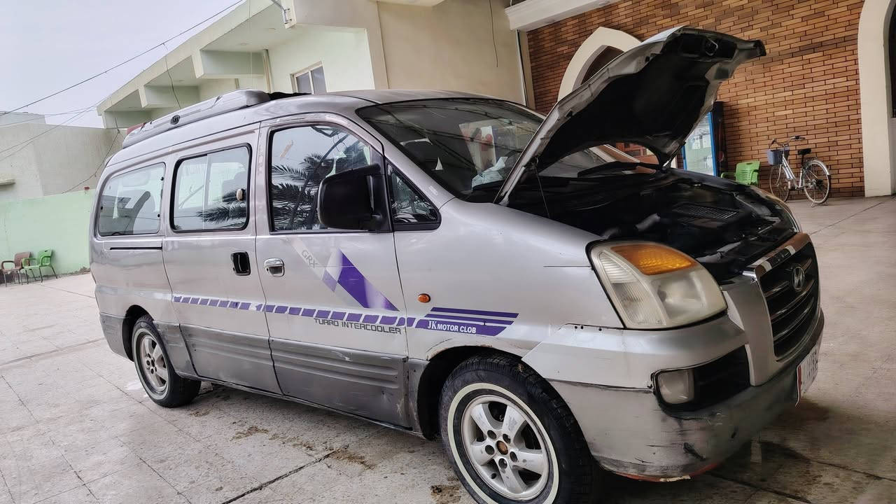 ستاركس للبيع موديل 2007 سياحي رقم ديالى محرك كير صدر مكفولات تايرات بطارية جديد السعر 85وبيها مجال للطيبين وكل الهلا بيكم أخوان أني مكلف بالنشر وهذا رقم صاحب السياره *********** ديالى /بعقوبة مجسر المفرق
