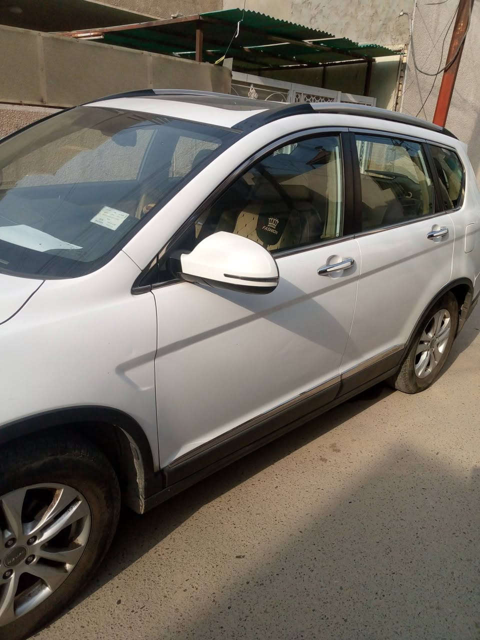 سلام عليكم هافال ٢٠١٦
سياره مال بيت نضيفه وعلى ايدي مابيهه حادث بيهه شخطات بسيطه تجي وتشوف بعينك 
ومواصفاتها معروفه 
السعر 110
مكاني بغداد
***********
