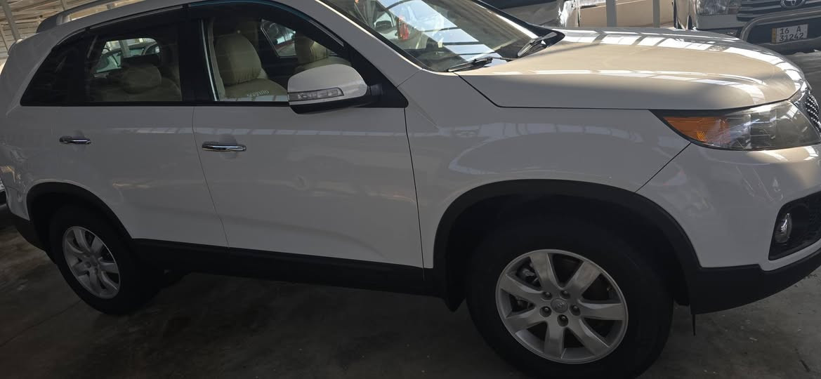 السلام عليكم سياره للبيع سورنتو موديل 2012 رقم سليماني سنوية و رقم جديد الاستفسار على هذا الرقم ***********
