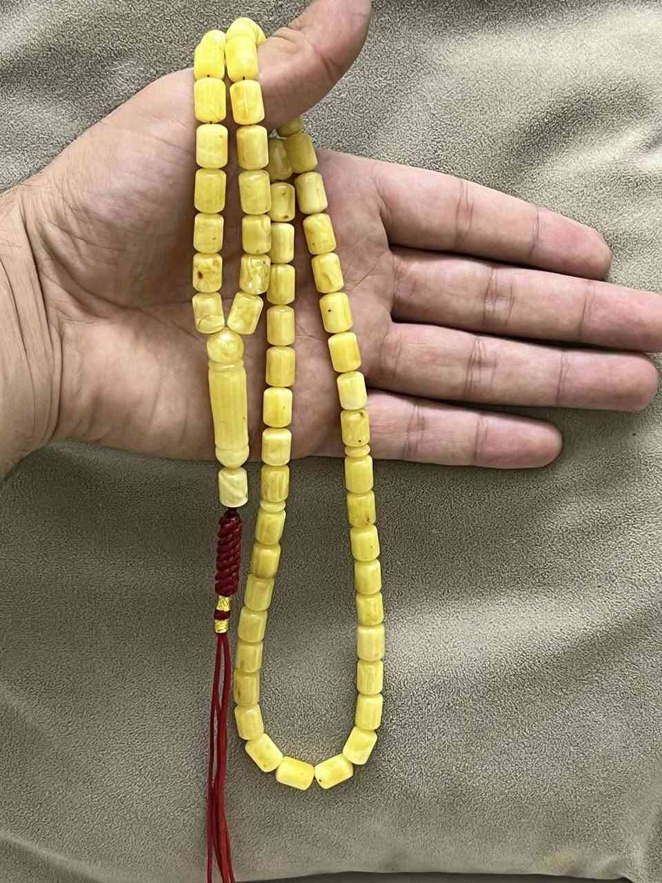 .
بسم الله الرحمن الرحيم
مسباح كهرب كصة صندوقي او برميلي ..وزن 36غرام
عدد 57 حبة + حبة فوق الشاهد نمش بسيط.. 
الشاهد استندر .. السعر 130$ مع التوصيل.
يوجد توصيل لكل المحافظات.


**إذا كنت صاحب هذا الإعلان وتريد حذفه لأي سبب، رجاءا أرسل رسالة إلى الدعم الفني**