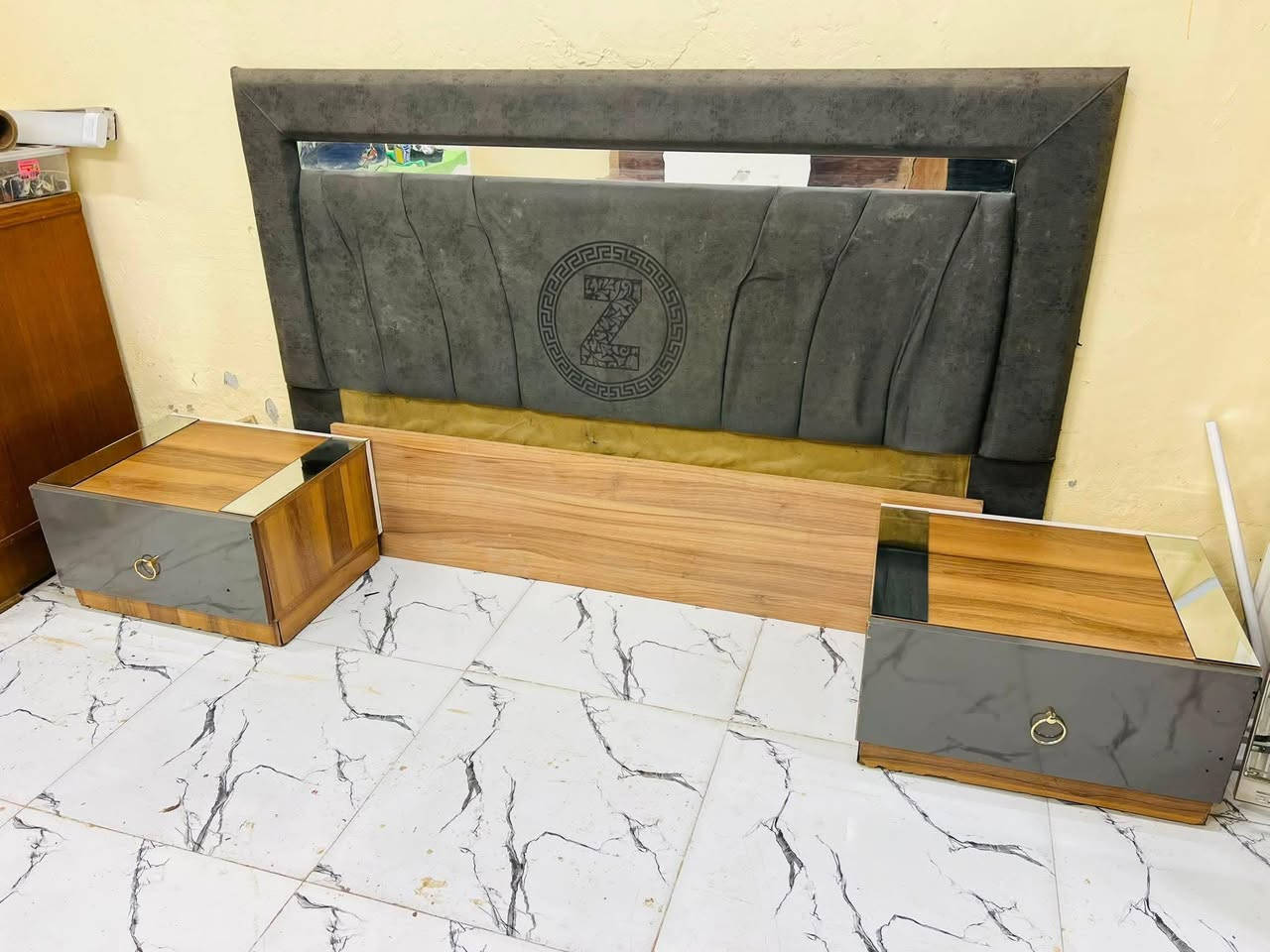 غرفة نوم تركي مستعمل نظيفة السعر ٤٧٥ مع الشد ونقل محافضات كروة تواصل خاص


**إذا كنت صاحب هذا الإعلان وتريد حذفه لأي سبب، رجاءا أرسل رسالة إلى الدعم الفني**