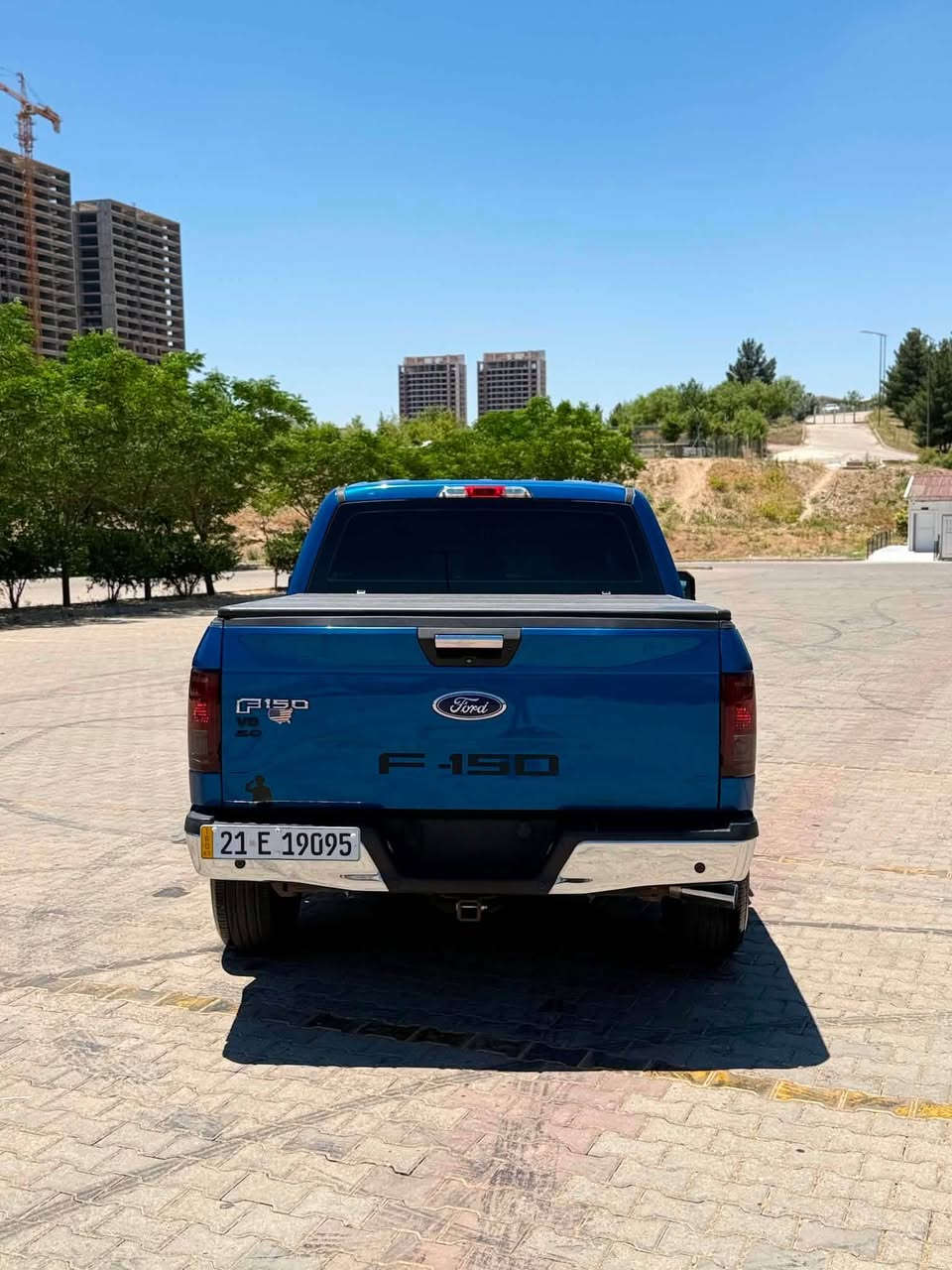 فۆرت f150  2017 فول مواسەفات  xlt
 ٨ بستۆن  دەبڵ ئەکسل 
 شاشە گەورەی ناوزەرد
 سفری ئێرە واتە ( خلیجیە)
 ١٠٠ هەزار کم ڕۆشتووە 

 سەنەوی و ژینگەی تا ( ٢٠٣٠ ) تازەیە 
گێڕومەکینە ی بەشەرت نەکراوەتەوە 
  
بۆیاخ  و ساردی نیە 

ژمارەی خاوەنی 
*********** السليمانية, العراق
