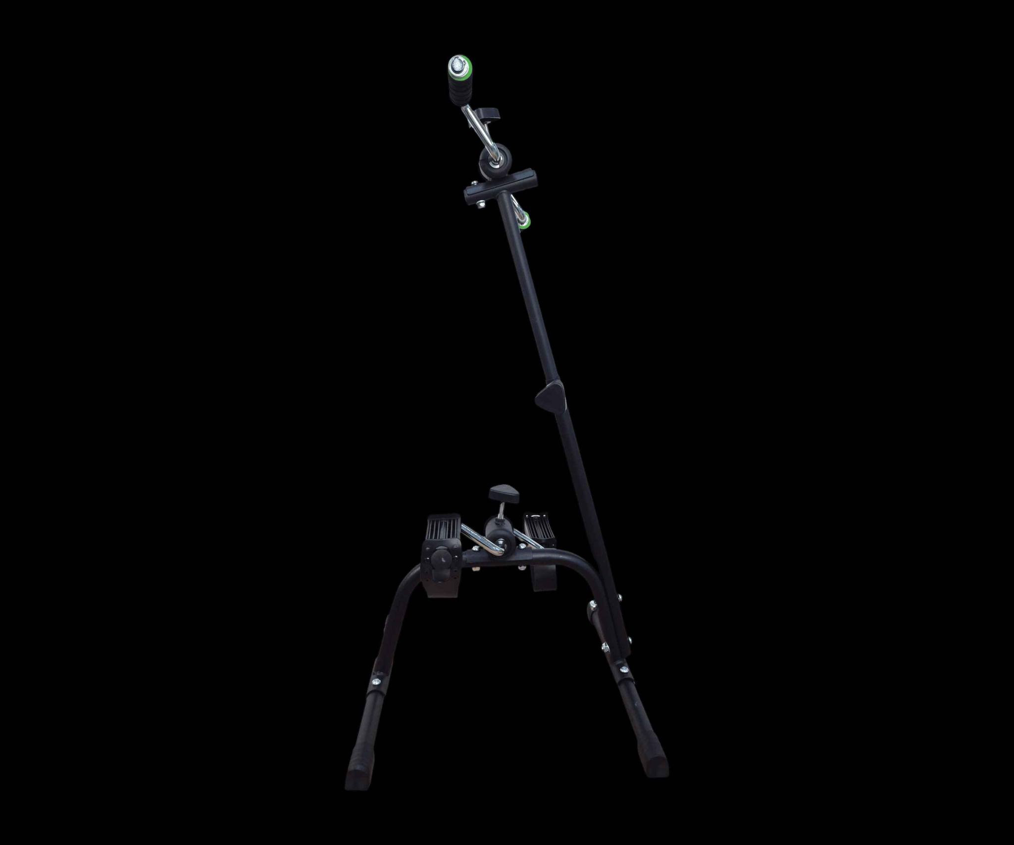 جهاز تمارين اليدين والقدمين

الاستخدامات:

تمارين تأهيلية للأطراف السفلية والعلوية.

تحسين الدورة الدموية وتحفيز الحركة لمرضى العظام أو ما بعد العمليات.

مناسب لكبار السن أو لأغراض العلاج الطبيعي في المنزل.

يمكن استخدامه أثناء الجلوس على كرسي أو أريكة، مما يجعله مثاليًا للتمارين الخفيفة داخل المنزل.

المميزات:

تصميم مزدوج لتمارين اليدين والقدمين في آنٍ واحد.

ارتفاع قابل للتعديل حتى 85 سم ليتناسب مع مختلف الأطوال.

مقابض مريحة مغطاة بإسفنج مضاد للانزلاق لسهولة الإمساك.

بدالات مريحة للقدمين مع سيور تثبيت لضمان الثبات.

هيكل معدني متين وسهل الفك والتركيب.

يمكن التحكم في مستوى المقاومة لتناسب احتياجات المستخدم.

قاعدة داعمة مزودة بغطاء مطاطي لمنع الانزلاق أثناء التمرين.

مناسب للمنزل أو الاستخدام الشخصي دون الحاجة لمعدات كهربائية.

محتويات الصندوق:

- قاعدة أمامية وخلفية.
- أنابيب الهيكل المعدنية.
- وحدة بدالات القدمين.
- وحدة مقابض اليدين.
- مجموعة كاملة من البراغي والصواميل مع مفتاح مرفق.
- دليل استخدام وتعليمات التركيب.
- أدوات التركيب (مفتاح ربط ومفتاح سداسي).

ملاحظات:

أقصى ارتفاع للجهاز عند التجميع: 85 سم.

أبعاد تغليف المنتج: 48 سم (طول) × 13 سم (عرض) × 21 سم (ارتفاع).

يُوصى باستخدام الجهاز على سطح مستوٍ وثابت.

يجب على المرضى أو كبار السن أو من يعانون من أمراض قلبية أو هشاشة العظام استشارة الطبيب قبل الاستخدام.

لا يُستخدم للوقوف عليه أو التمارين الشاقة.

مصمم للاستخدام المنزلي فقط، وليس للأغراض العلاجية الطبية الرسمية.

توصيل بغداد ومحافظات بغداد, العراق


**إذا كنت صاحب هذا الإعلان وتريد حذفه لأي سبب، رجاءا أرسل رسالة إلى الدعم الفني**